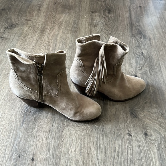 Sam Edelman Suede Fringe Booties - Picture 3 of 15